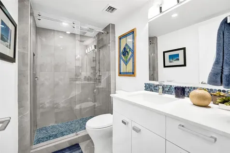 2500 E Las Olas Boulevard Fort Lauderdale FL 33301