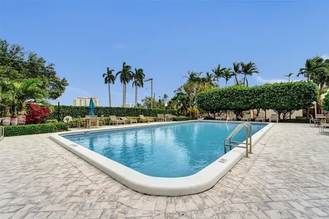 2500 E Las Olas Boulevard Fort Lauderdale FL 33301