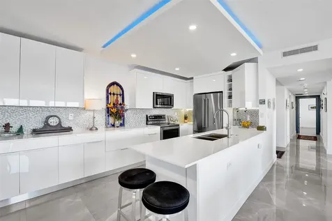 2500 E Las Olas Boulevard Fort Lauderdale FL 33301