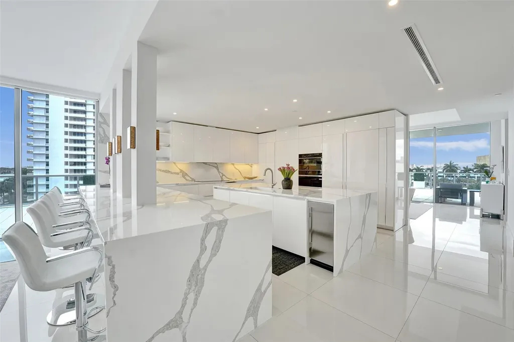 920 Intracoastal Drive Fort Lauderdale FL 33304