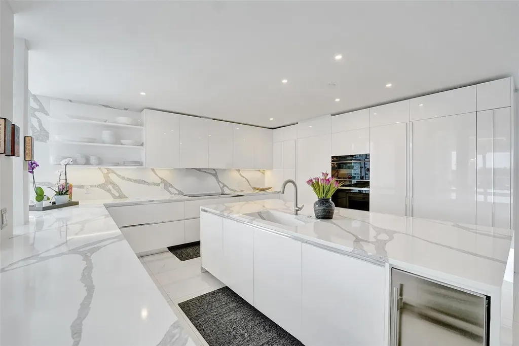 920 Intracoastal Drive Fort Lauderdale FL 33304