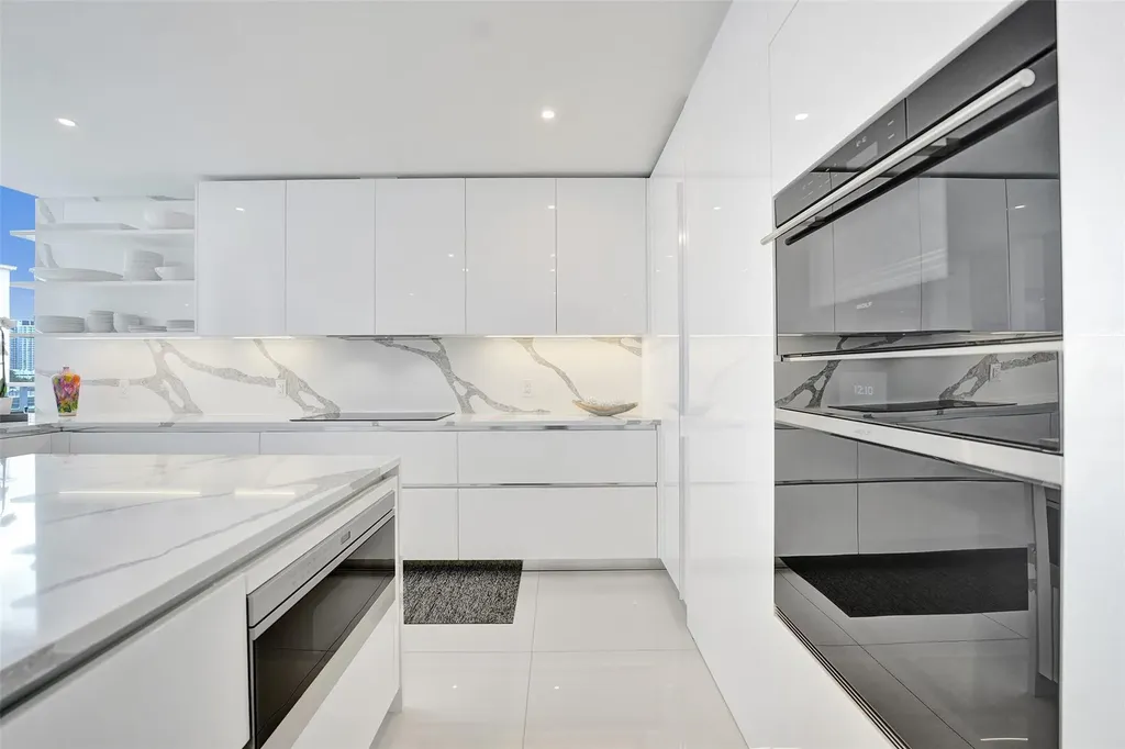 920 Intracoastal Drive Fort Lauderdale FL 33304