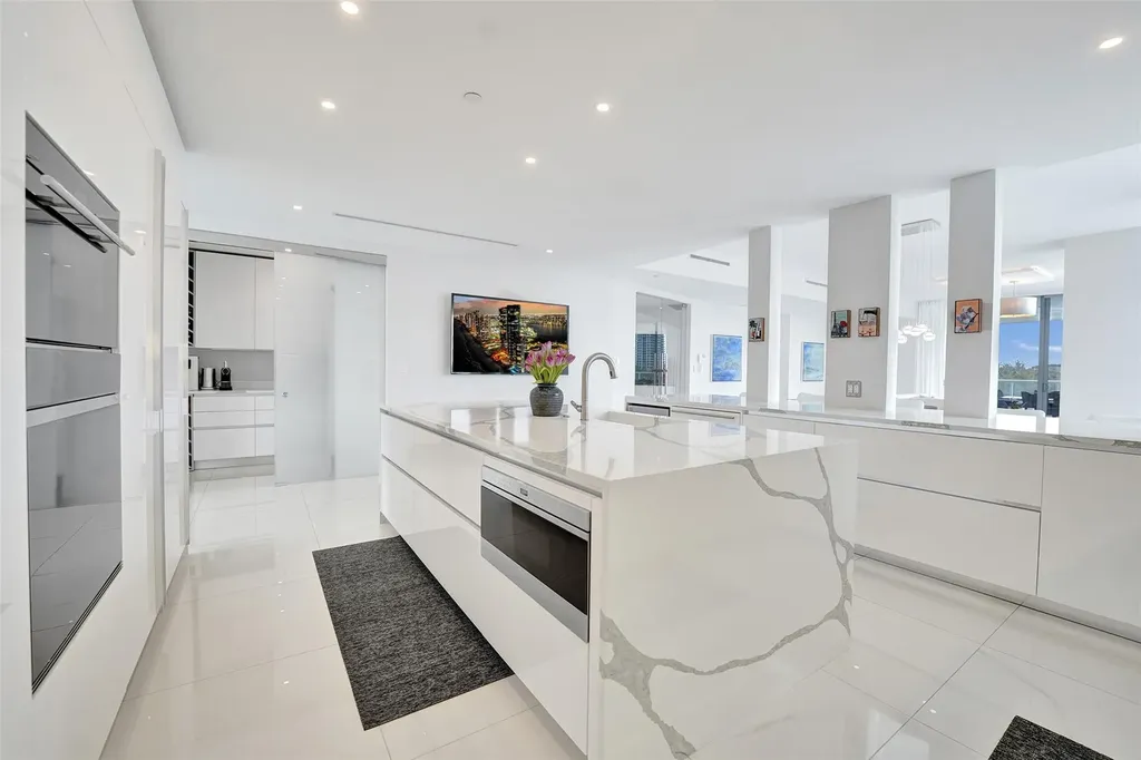 920 Intracoastal Drive Fort Lauderdale FL 33304