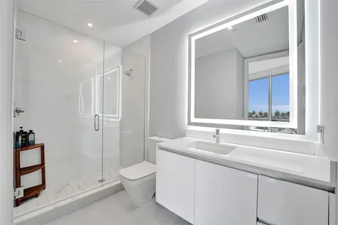 920 Intracoastal Drive Fort Lauderdale FL 33304