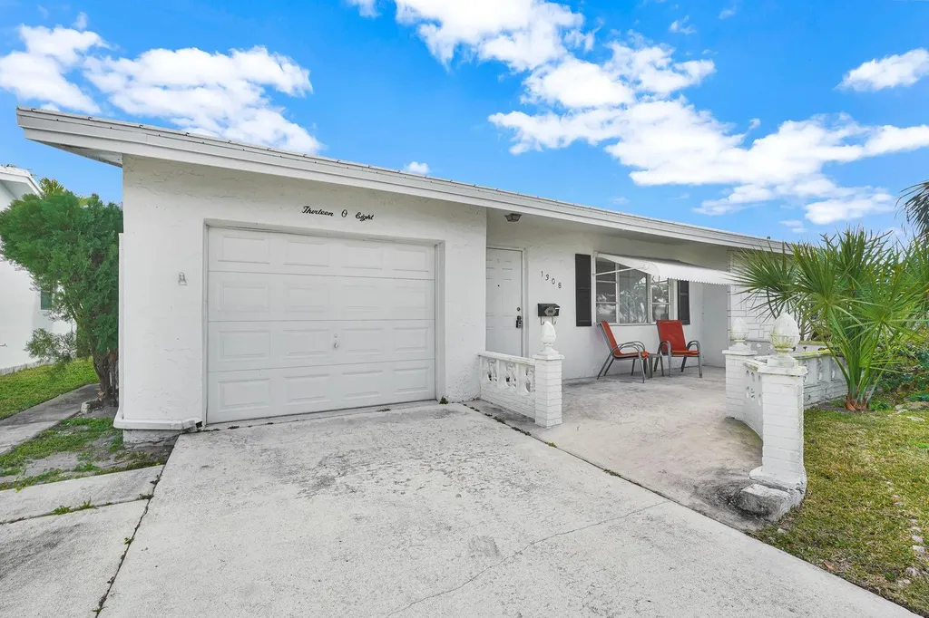 1308 SW 18th Street Boynton Beach FL 33426