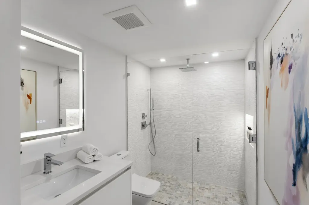 421 Hendricks Isle Fort Lauderdale FL 33301
