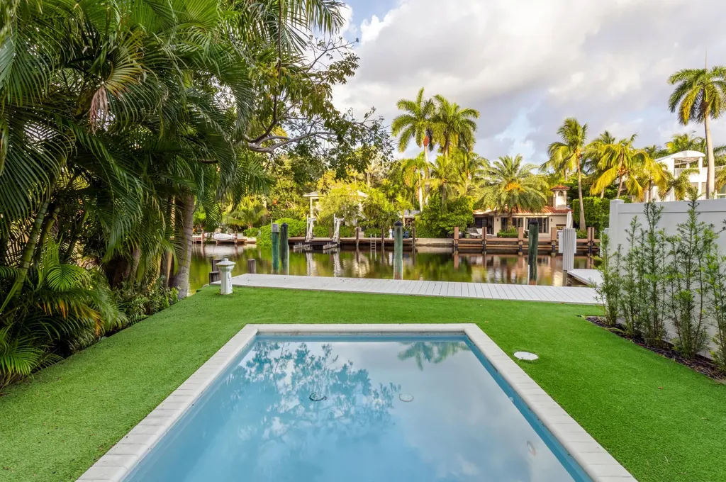 421 Hendricks Isle Fort Lauderdale FL 33301