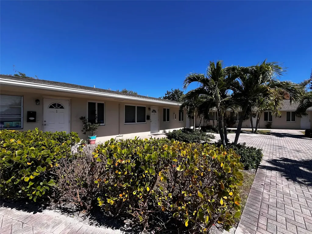1440 Miami Road Fort Lauderdale FL 33316