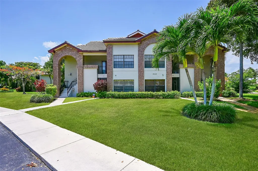 8049 Aberdeen Drive Boynton Beach FL 33472