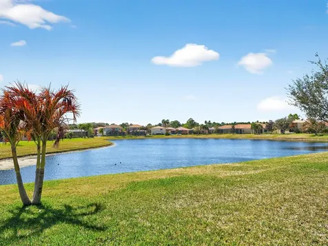 4163 56th Lane Vero Beach FL 32967
