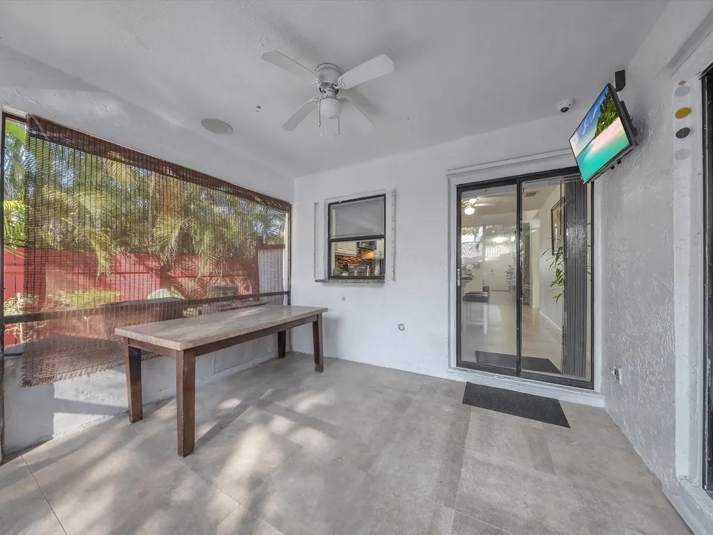 2790 NW 91st Avenue Coral Springs FL 33065