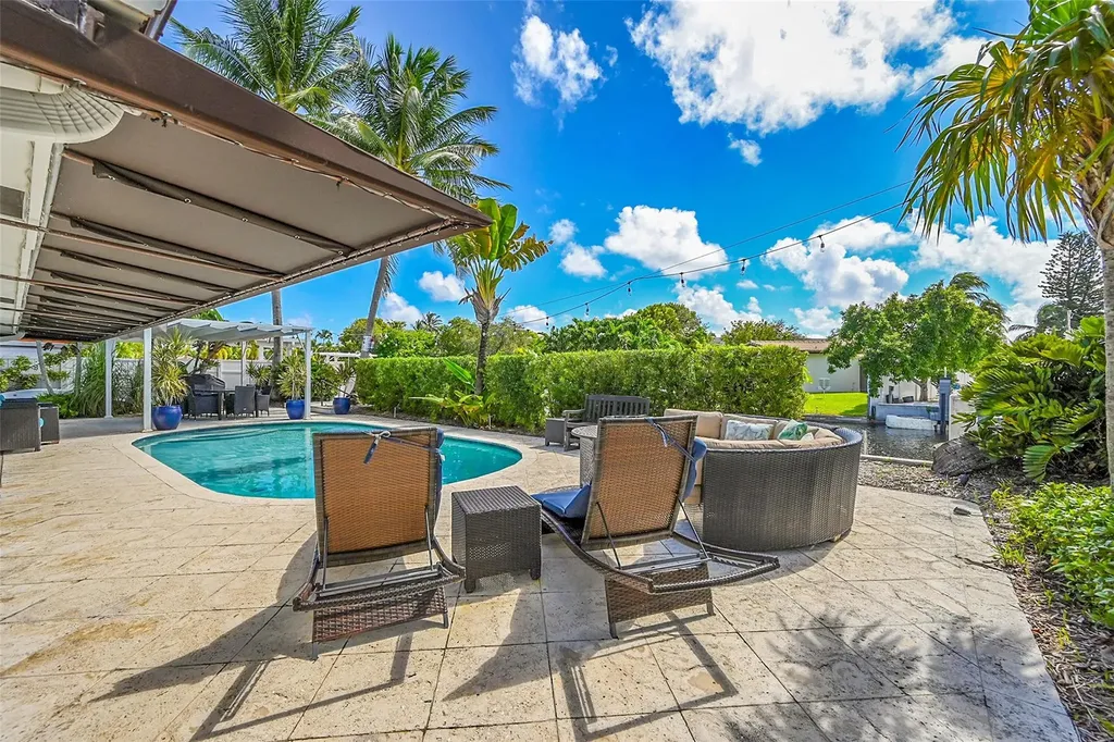 1080 SE 9th Avenue Pompano Beach FL 33060