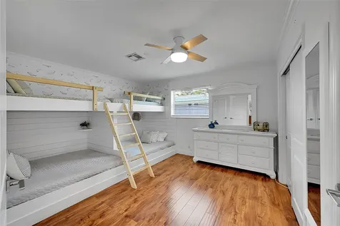 1080 SE 9th Avenue Pompano Beach FL 33060
