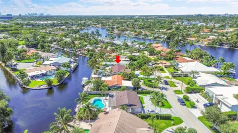 1080 SE 9th Avenue Pompano Beach FL 33060