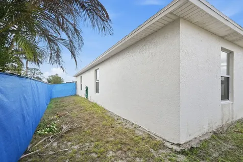 721 NW Treemont Avenue Port St Lucie FL 34983