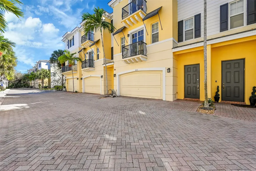 3605 NW 5th Terrace Boca Raton FL 33431