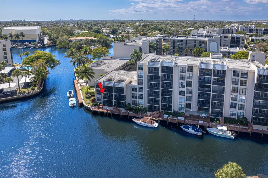 6 Royal Palm Way Boca Raton FL 33432