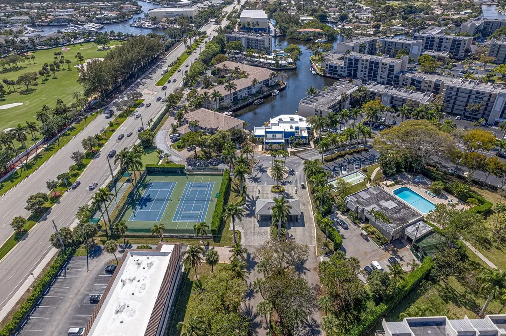 6 Royal Palm Way Boca Raton FL 33432