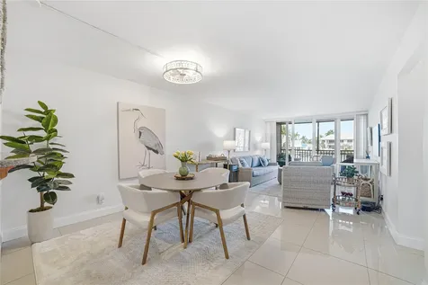 6 Royal Palm Way Boca Raton FL 33432
