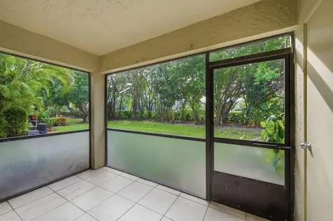 454 Westree Lane Plantation FL 33324