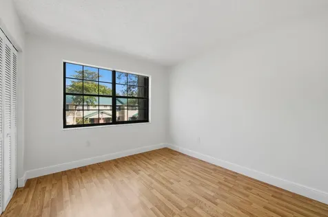 454 Westree Lane Plantation FL 33324