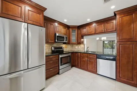 454 Westree Lane Plantation FL 33324
