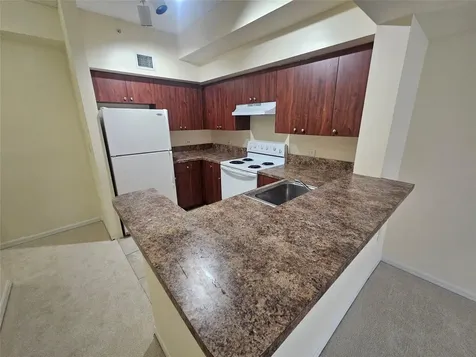 2961 NE 185th Street Miami FL 33180