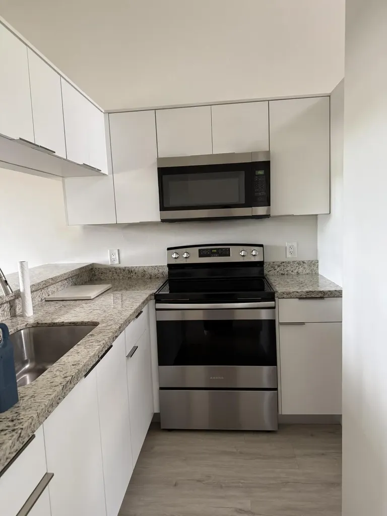 1043 Coral Club Drive Coral Springs FL 33071