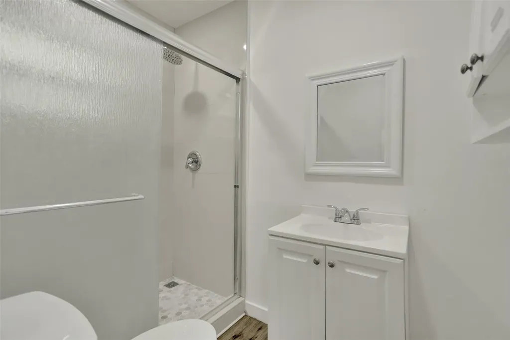 30 NE 139th Street North Miami FL 33161
