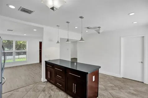 30 NE 139th Street North Miami FL 33161