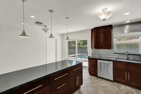 30 NE 139th Street North Miami FL 33161