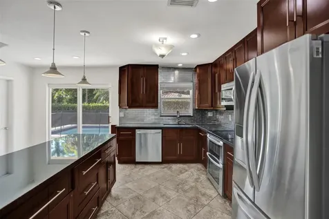 30 NE 139th Street North Miami FL 33161