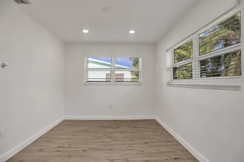 30 NE 139th Street North Miami FL 33161