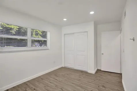 30 NE 139th Street North Miami FL 33161