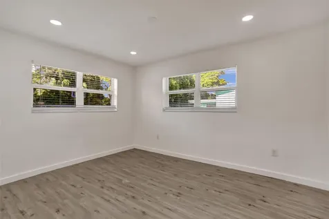 30 NE 139th Street North Miami FL 33161
