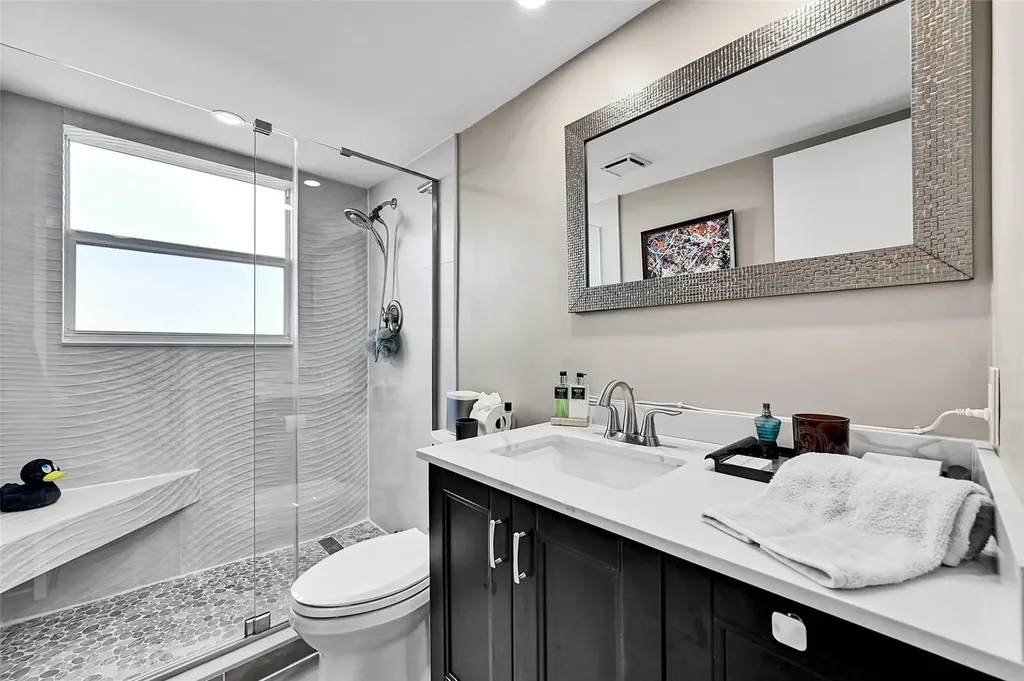 605 Oaks Drive Pompano Beach FL 33069