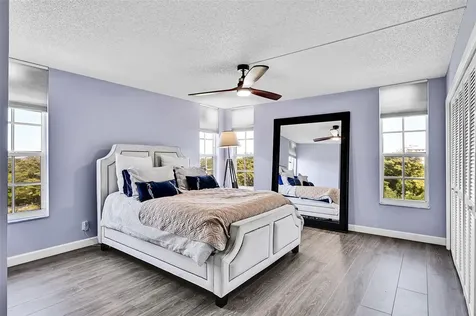 605 Oaks Drive Pompano Beach FL 33069