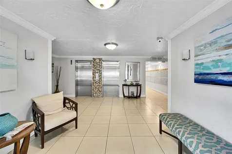 605 Oaks Drive Pompano Beach FL 33069