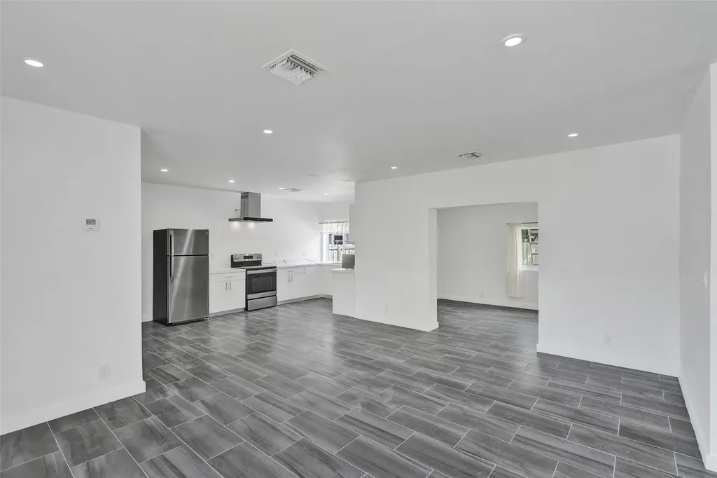 1904 SE 1st Avenue Fort Lauderdale FL 33316