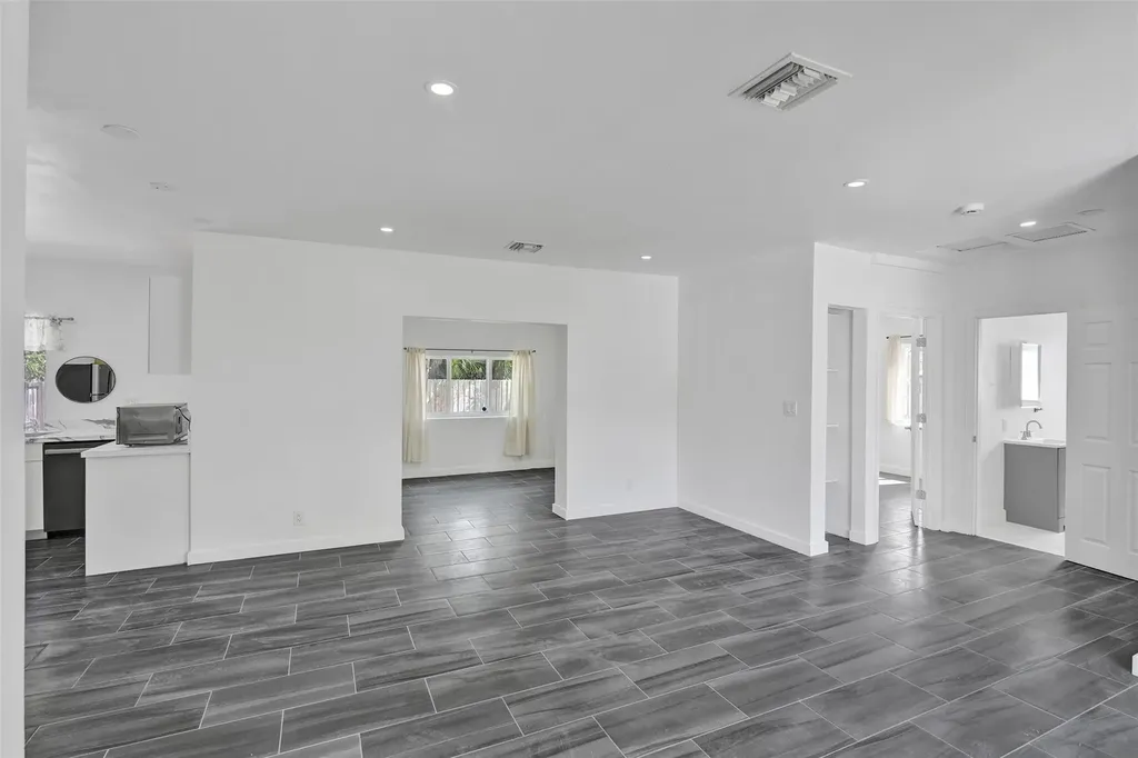 1904 SE 1st Avenue Fort Lauderdale FL 33316