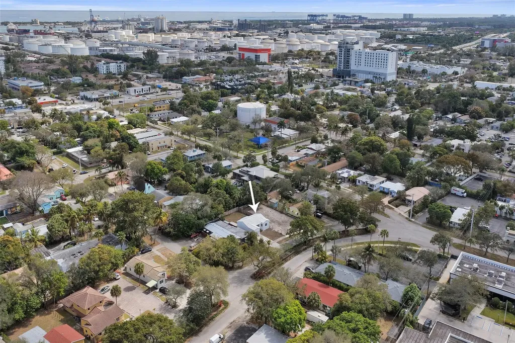 1904 SE 1st Avenue Fort Lauderdale FL 33316