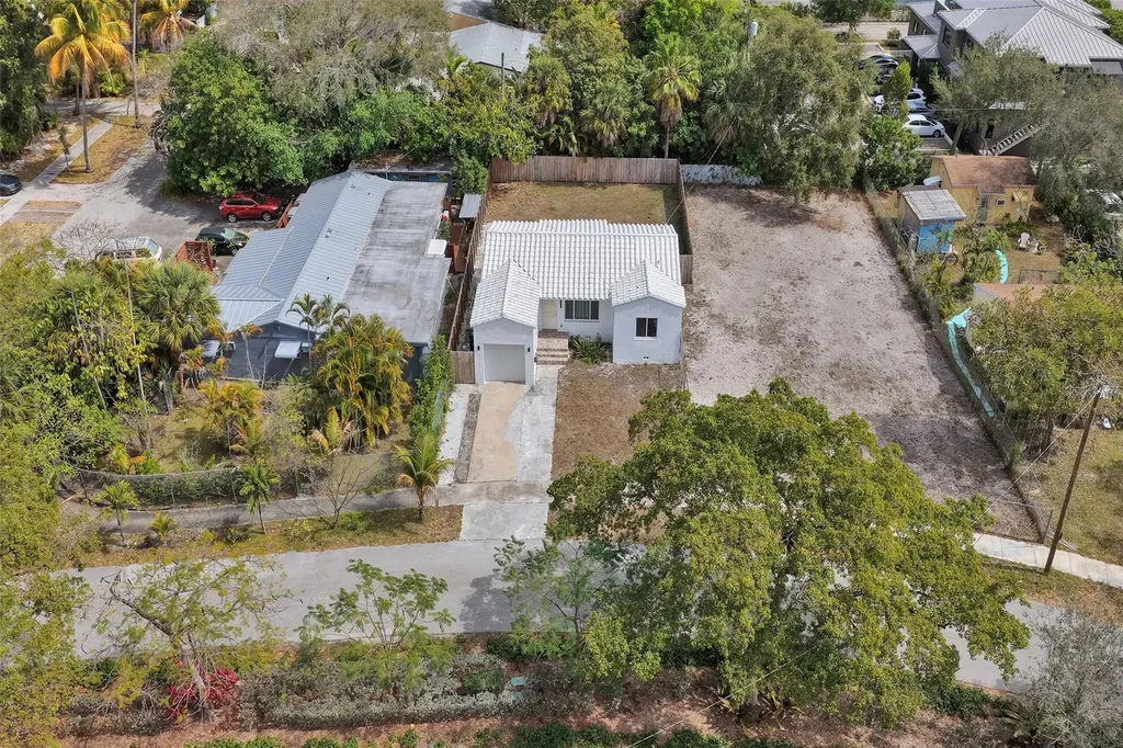1904 SE 1st Avenue Fort Lauderdale FL 33316