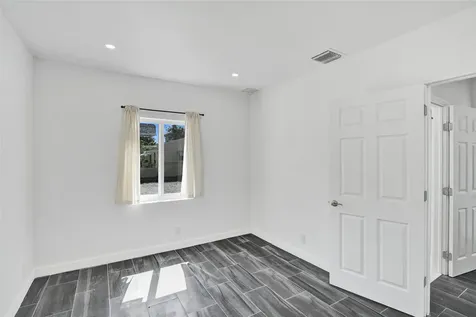 1904 SE 1st Avenue Fort Lauderdale FL 33316