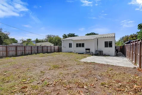 1904 SE 1st Avenue Fort Lauderdale FL 33316