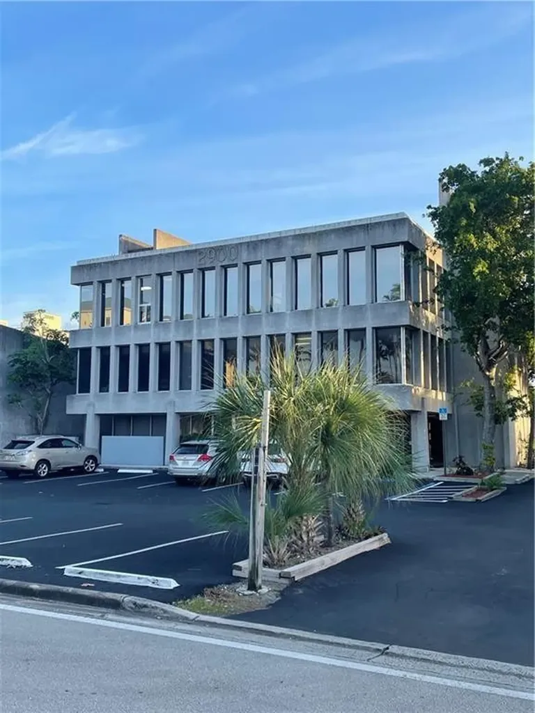 2900 E Oakland Park Boulevard Fort Lauderdale FL 33306