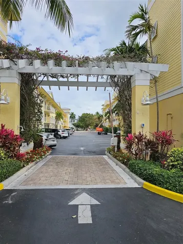 151 NE 16th Avenue Fort Lauderdale FL 33301