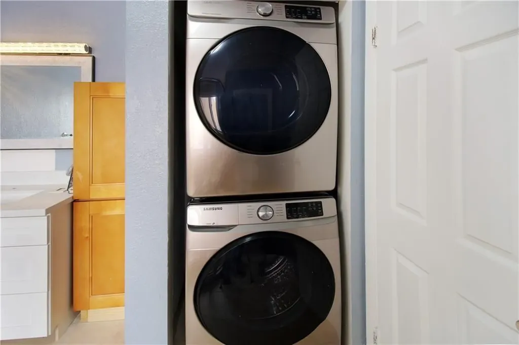 4087 Coral Springs Drive Coral Springs FL 33065