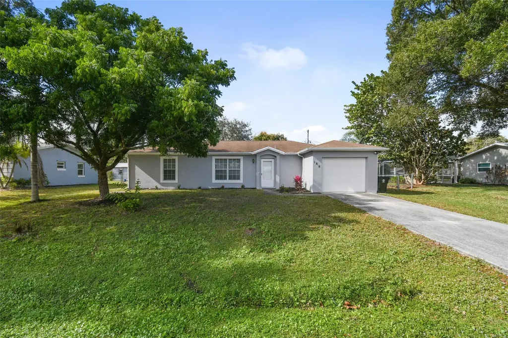 180 NW Friar Street Port St Lucie FL 34983