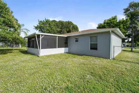 180 NW Friar Street Port St Lucie FL 34983