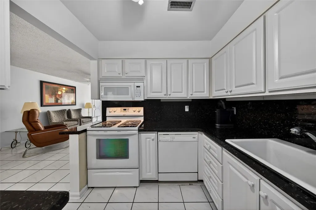 6253 Bay Club Drive Fort Lauderdale FL 33308